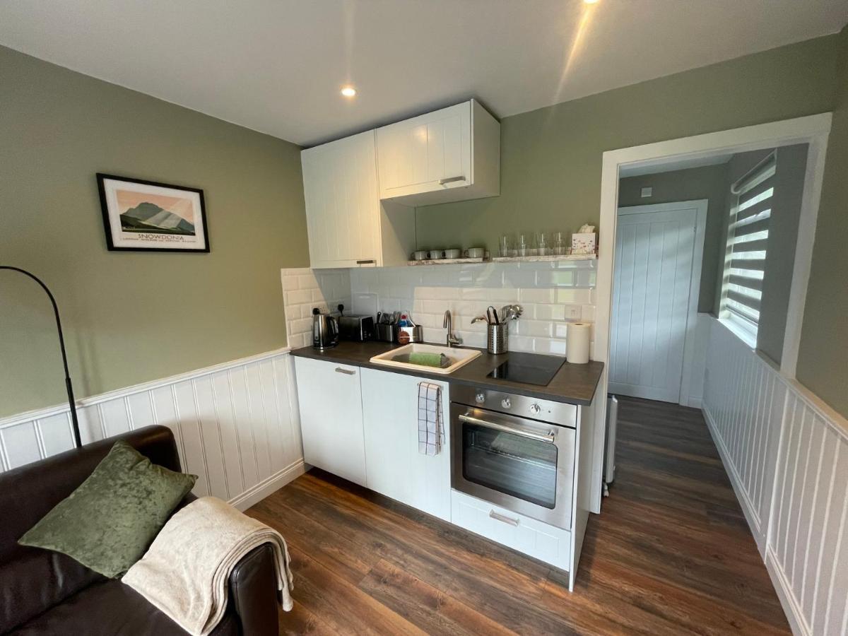 Вилла Tyddyn Bach Bunkhouse Бетс-и-Койд Экстерьер фото